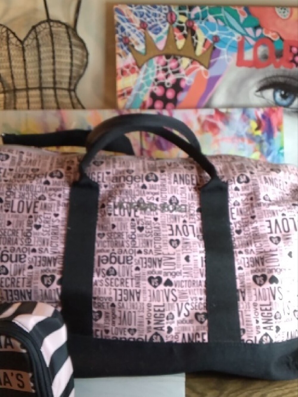 Victoria's Secret Pink and Black Logo Travel Bag with Matching Cosmetic Pouch - Picture 3 of 4